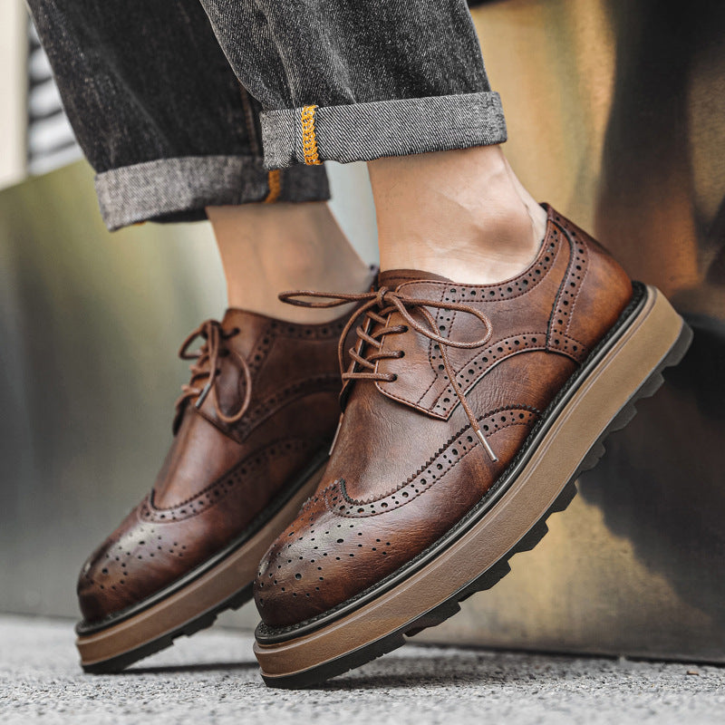 Carved Leather Business Casual Shoes for Commuting