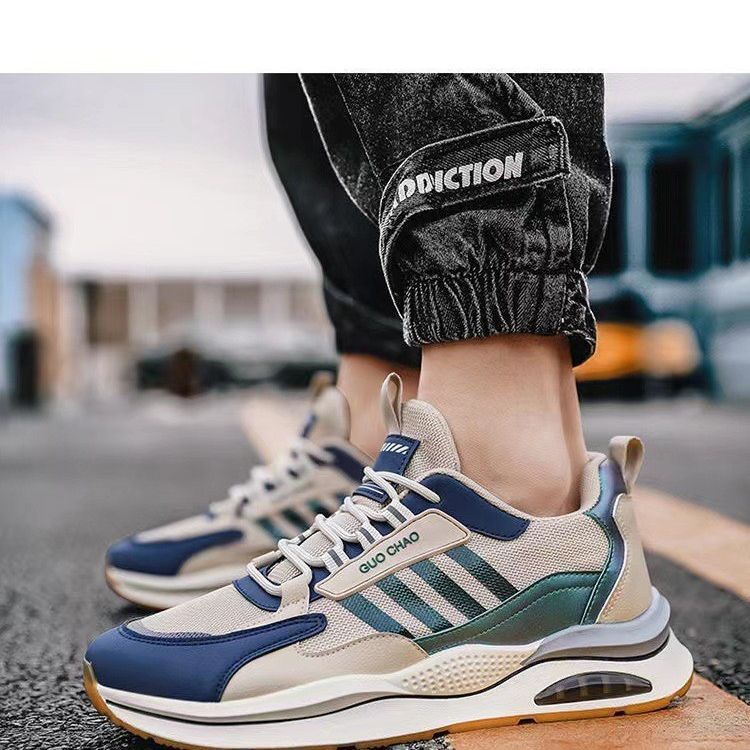 Mesh Breathable Korean-Style Fashion Travel Running Shoes, Trendy and Versatile Casual Footwear